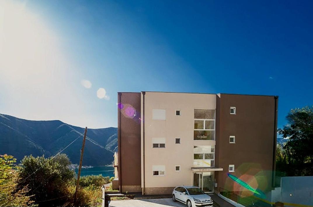Ferienwohnung Vista Di Cattaro Exterior foto